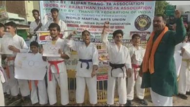 Photo of  राजस्थान अलवर महागुरु सोमवीर सिंह तंवर व जितेंद्र राठौड़ द्वारा अंतरराष्ट्रीय ओलंपिक दिवस पर तांग ता संघ व स्कूल ऑफ मार्शल आटर्स सेल्फ डिफेंस एकेडमी के सैकड़ों मार्शल आर्ट के खिलाड़ियों की निकाली गई जागरूकता रैली |     ( राजकुमार अरोड़ा की खास रिपोर्ट अलवर  )