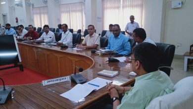 Photo of गोण्डा आयुक्त देवीपाटन ने आयुक्त द्वारा कार्यालय सभागार में सरकार द्वारा चलाई जा रही उत्पाद वित्तपोषण योजना की प्रगति की समीक्षा की बैठक कर दिए गए आवश्यक निर्देश।   ( निशिथ कुमार श्रीवास्तव की खास रिपोर्ट )